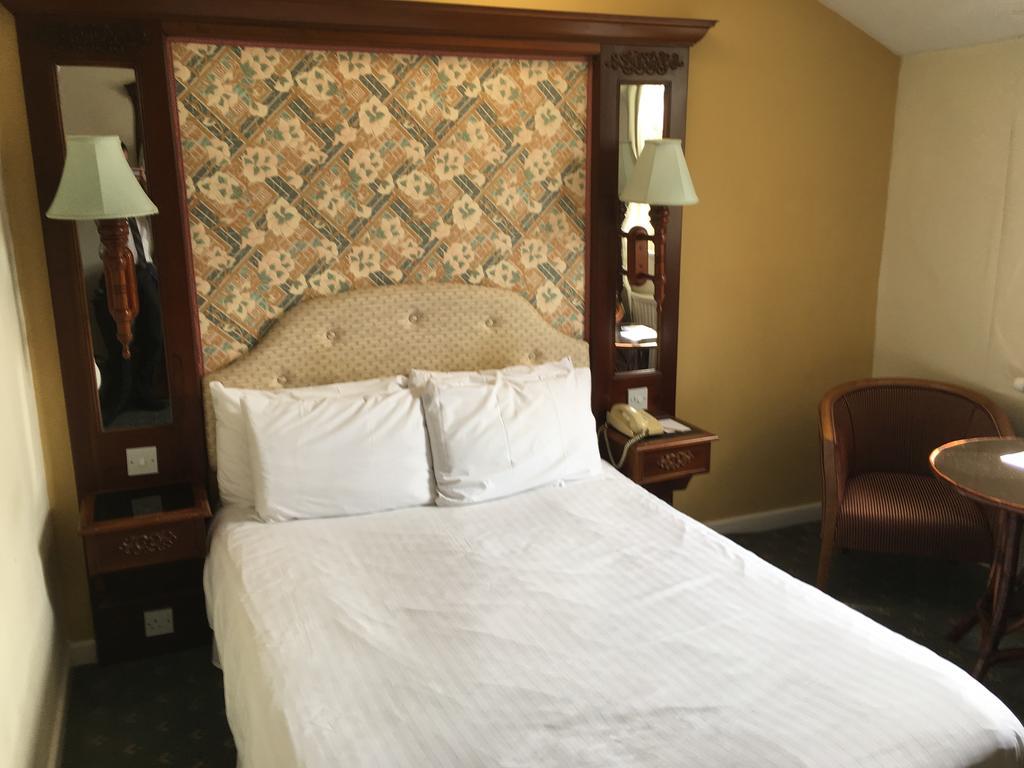 The Rutland Arms Hotel Newmarket  Dış mekan fotoğraf