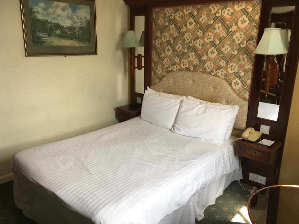 The Rutland Arms Hotel Newmarket  Dış mekan fotoğraf