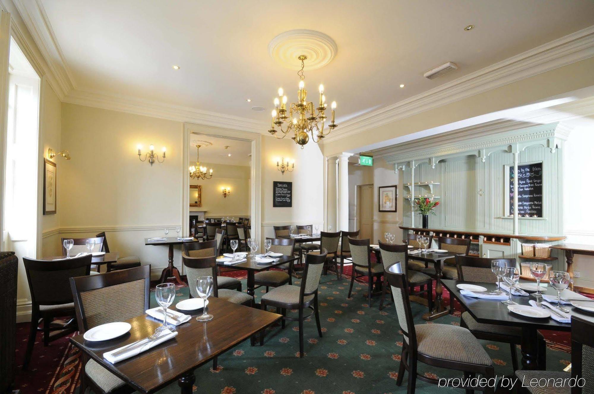 The Rutland Arms Hotel Newmarket  Restoran fotoğraf