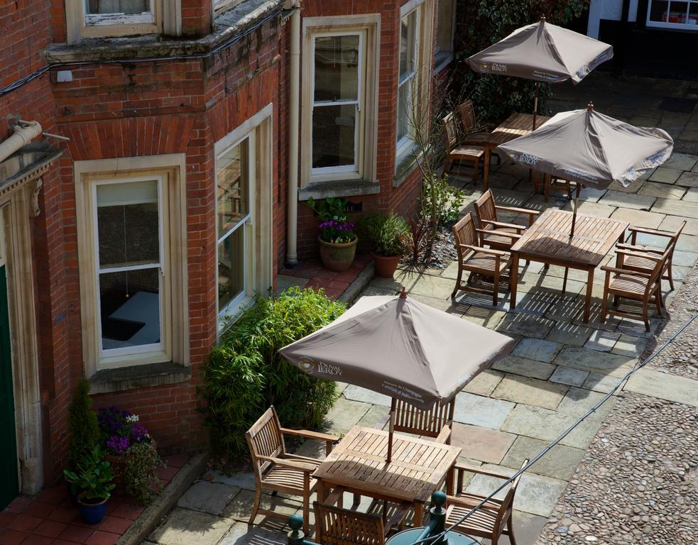The Rutland Arms Hotel Newmarket  Dış mekan fotoğraf